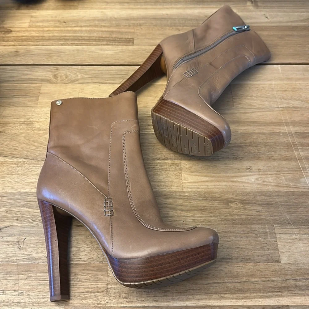 CALVIN KLEIN Brenna Calf heeled  boots